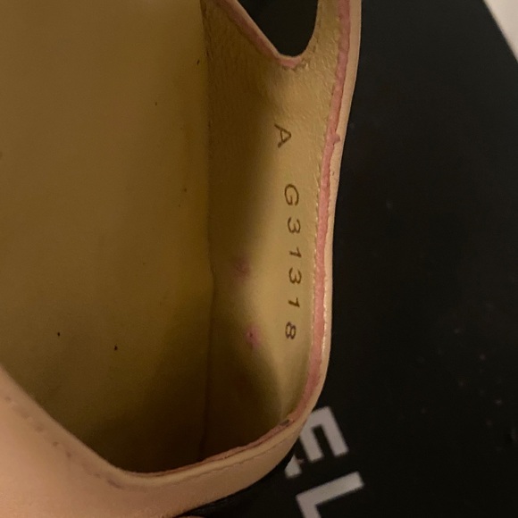 CHANEL Beige and Black Slingback Flats - Picture 7 of 7